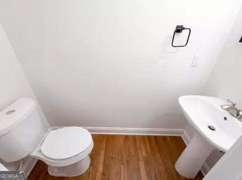 Bath - 8111 Crestview Dr SE, Covington, GA 30014 photo 3 of 5