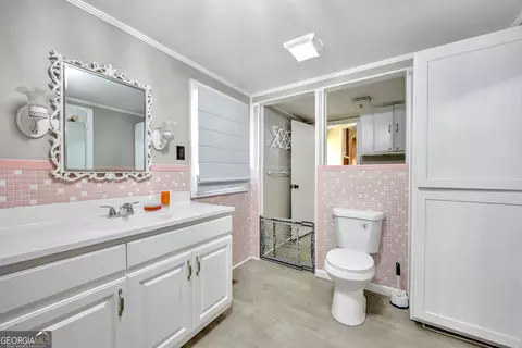 Bath - 41 Poplar St, Porterdale, GA 30014 photo 3 of 4