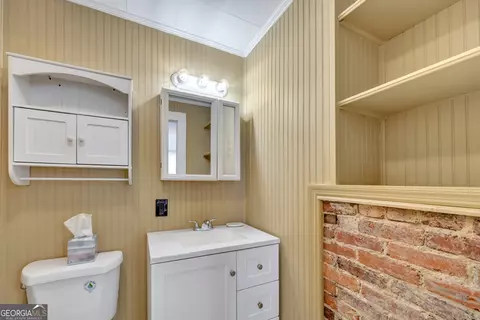 Bath - 41 Poplar St, Porterdale, GA 30014 photo 4 of 4