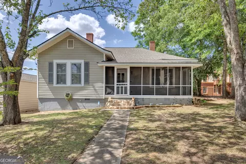 41 Poplar St, Porterdale, GA 30014