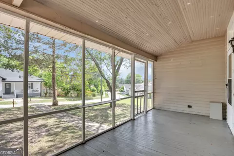 Exterior - 41 Poplar St, Porterdale, GA 30014 photo 4 of 10