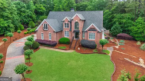 1001 Laurel Ridge Dr, Mcdonough, GA 30252