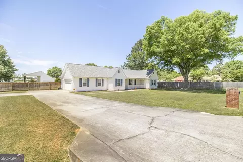 103 Wedgewood Dr, Bonaire, GA 31005