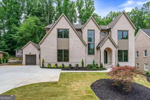 1865 Winchester Trl, Atlanta, GA 30341