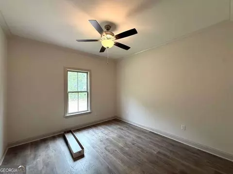 Bedroom - 1811 Iris St, Adel, GA 31620 photo 4 of 4