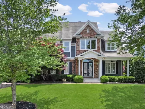 3621 Lake Ridge Ct, Gainesville, GA 30506