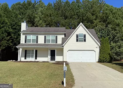 165 Towler Shoals Dr, Loganville, GA 30052