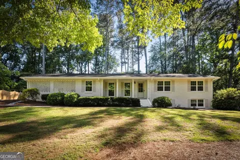 1677 Rochelle Dr, Dunwoody, GA 30338