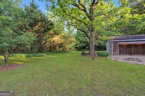 Exterior - 120 Hampton Locust Grove Rd, Hampton, GA 30228 photo 8 of 13