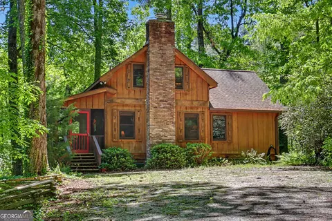 102 Moses Rd, Rabun Gap, GA 30568