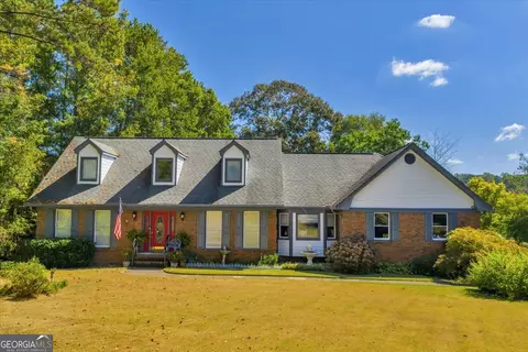 5011 SE West Lake Dr, Conyers, GA 30094