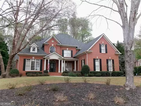 230 Bayfield Ct, Alpharetta, GA 30004