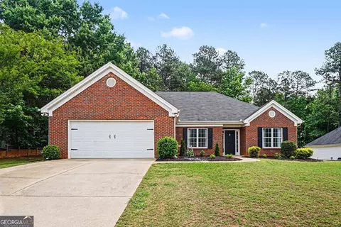 5316 Valley Forest Way, Flowery Branch, GA 30542