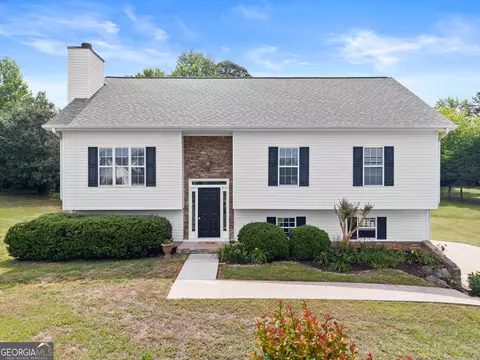 6201 Green Mountain Ln, Clermont, GA 30527