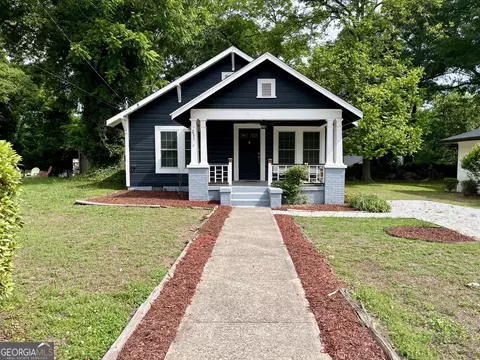 221 Bellview St, Winder, GA 30680