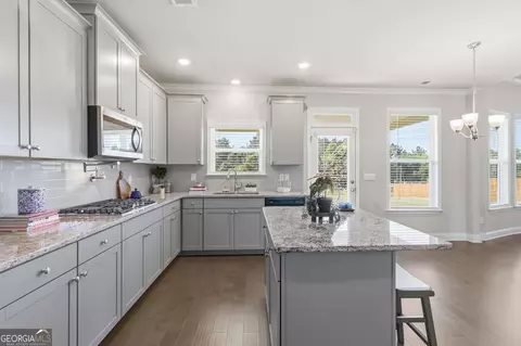 Kitchen - 324 Conley Ave, Hampton, GA 30228 photo 4 of 4