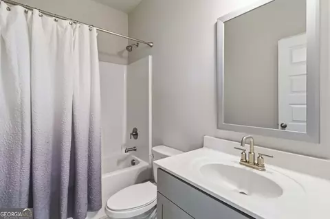Bath - 324 Conley Ave, Hampton, GA 30228 photo 1 of 4