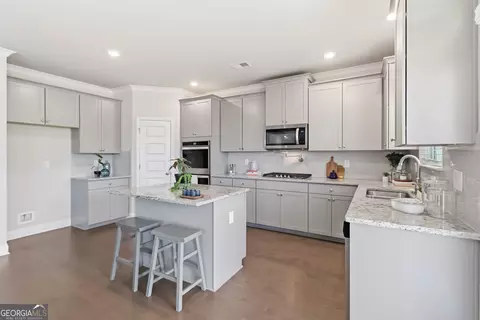 Kitchen - 324 Conley Ave, Hampton, GA 30228 photo 1 of 4