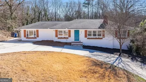 295 Oakland Dr, Gainesville, GA 30501