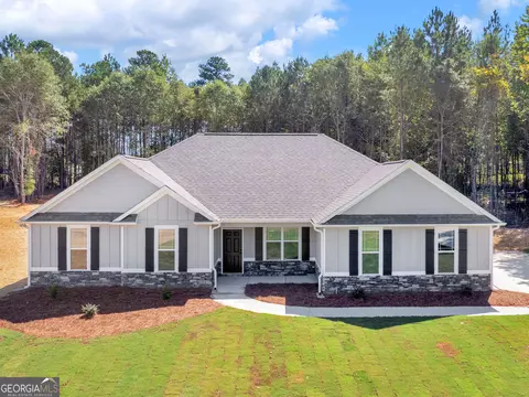 149 Hunters Chase Ct, Eatonton, GA 31024