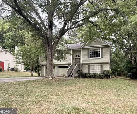 1404 Chelsea Downs Ln, Conyers, GA 30013
