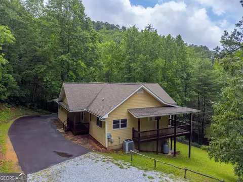 2955 Cool Spring Ln, Clayton, GA 30525