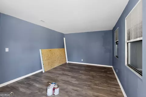 Living - 3427 Chadbourne St, Augusta, GA 30906 photo 2 of 3