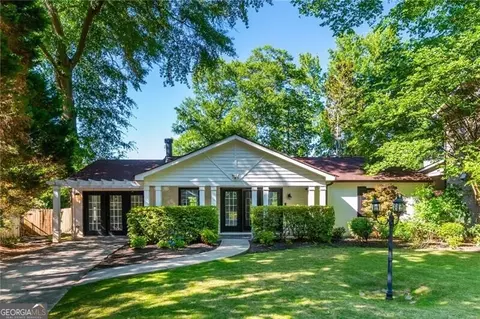 1781 Warren Ct NW, Atlanta, GA 30318