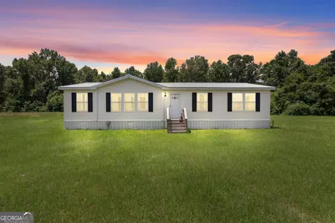 3516 Bennetts Landing Rd, Millen, GA 30442