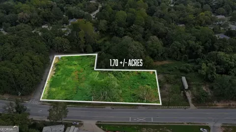 657 S Broad St, Toccoa, GA 30577