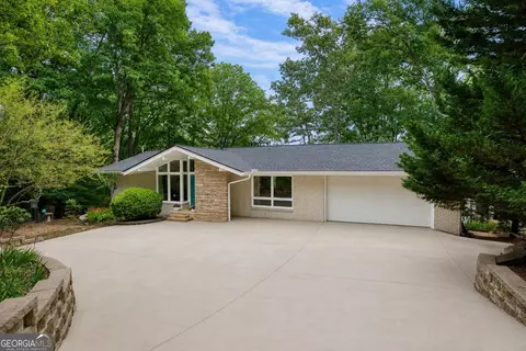 5950 Truman Mountain Rd, Gainesville, GA 30506