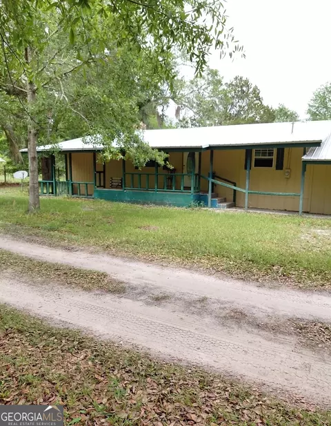 436 Russell Blvd, Saint George, GA 31562