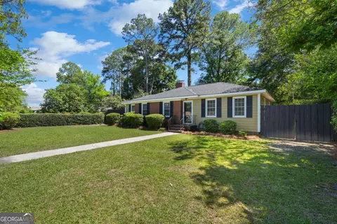 1217 E Derenne Ave, Savannah, GA 31406