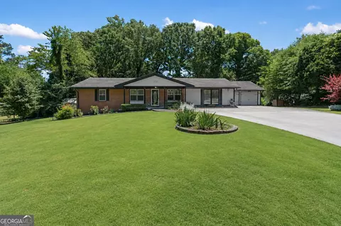 1256 Cherokee Trl NW, Lawrenceville, GA 30043