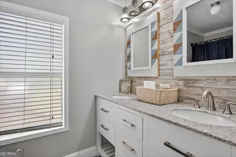 Bath - 91 Scenic View Dr, Jasper, GA 30143 photo 6 of 6
