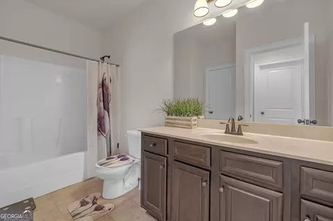 Bath - 45 Partridge Dr, Covington, GA 30016 photo 1 of 3