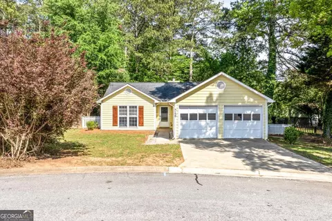 150 Rebecca Pl, Athens, GA 30605