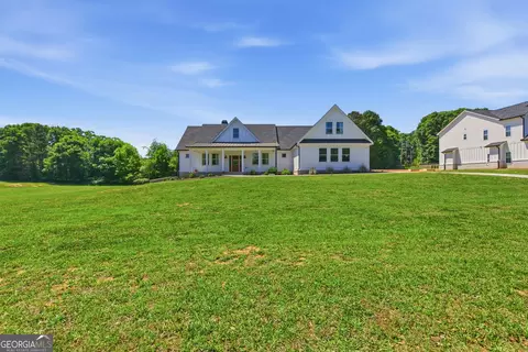 4275 Haynes Cir SW, Snellville, GA 30039