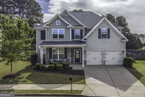 38 Fallen Oak Trce, Dallas, GA 30132