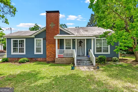 374 Sapp Ave SW, Pelham, GA 31779