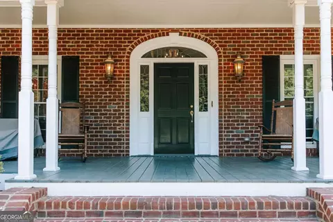 Exterior - 3 Honeysuckle Ln, Colbert, GA 30628 photo 7 of 11