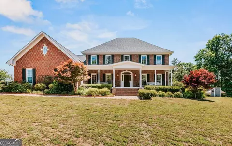 3 Honeysuckle Ln, Colbert, GA 30628