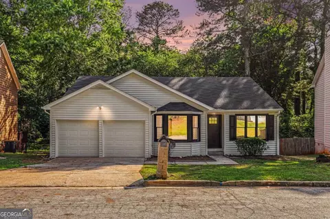 4795 Wyndam Dr, Stone Mountain, GA 30088