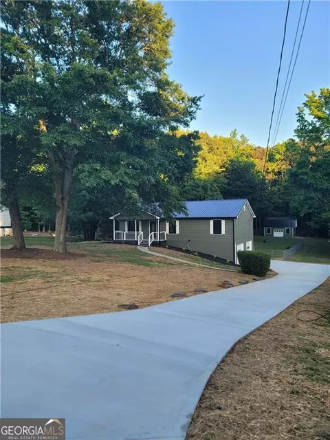 1625 Peachtree Cir, Lawrenceville, GA 30043