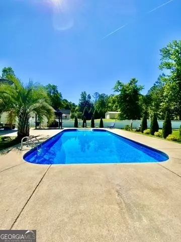 Exterior - 1358 Glass Bridge Rd, Lagrange, GA 30240 photo 6 of 8