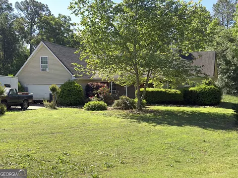 175 Loudoun Dr, Covington, GA 30014