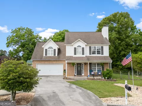 106 Summerfield Ct, Calhoun, GA 30701
