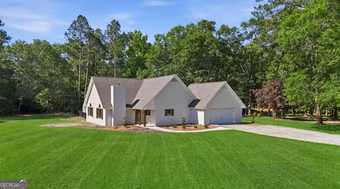 1017 Cobb Rd, Statesboro, GA 30461