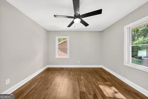 Bedroom - 202 N Barnard Ave, Lagrange, GA 30241 photo 2 of 6
