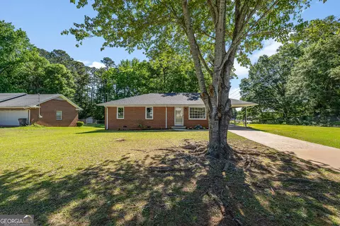 Exterior - 202 N Barnard Ave, Lagrange, GA 30241 photo 9 of 9